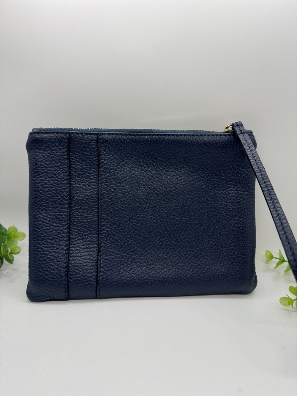 M. Gemi Piccolo Wristlet Clutch Navy Leather